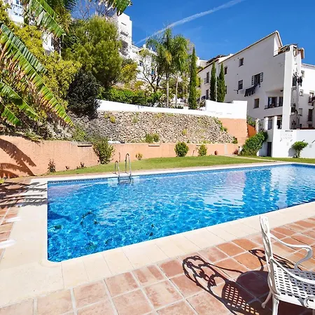 Casa Clara, 2 Bedroom With Communal Pool Hansonholiday Apartment *