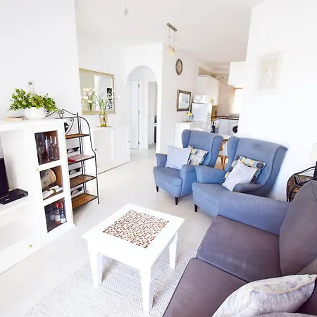 Apartment Casa Clara, 2 Bedroom With Communal Pool Hansonholiday *